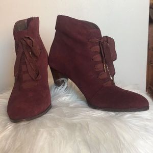 Suede Maroon Boot